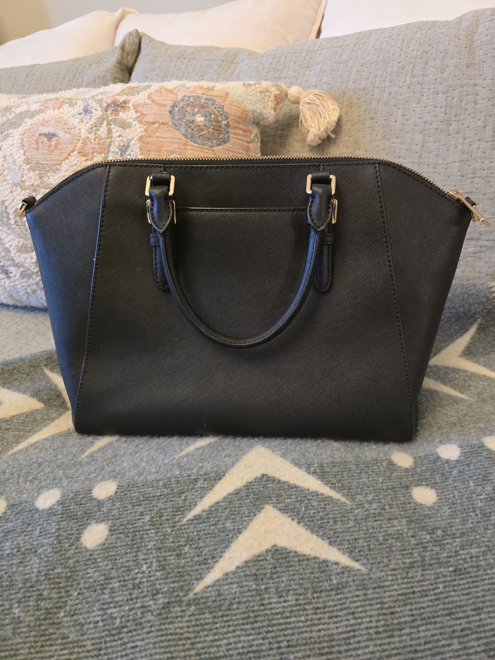 Michael Kors Black Saffiano Satchel with Gold Hardware - Picture 2 of 6